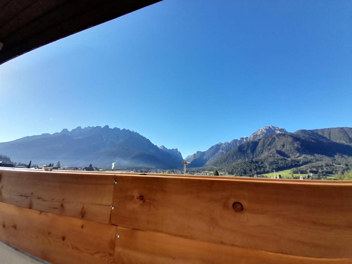 Apartment Lazzeri Dobbiaco Bagian luar foto