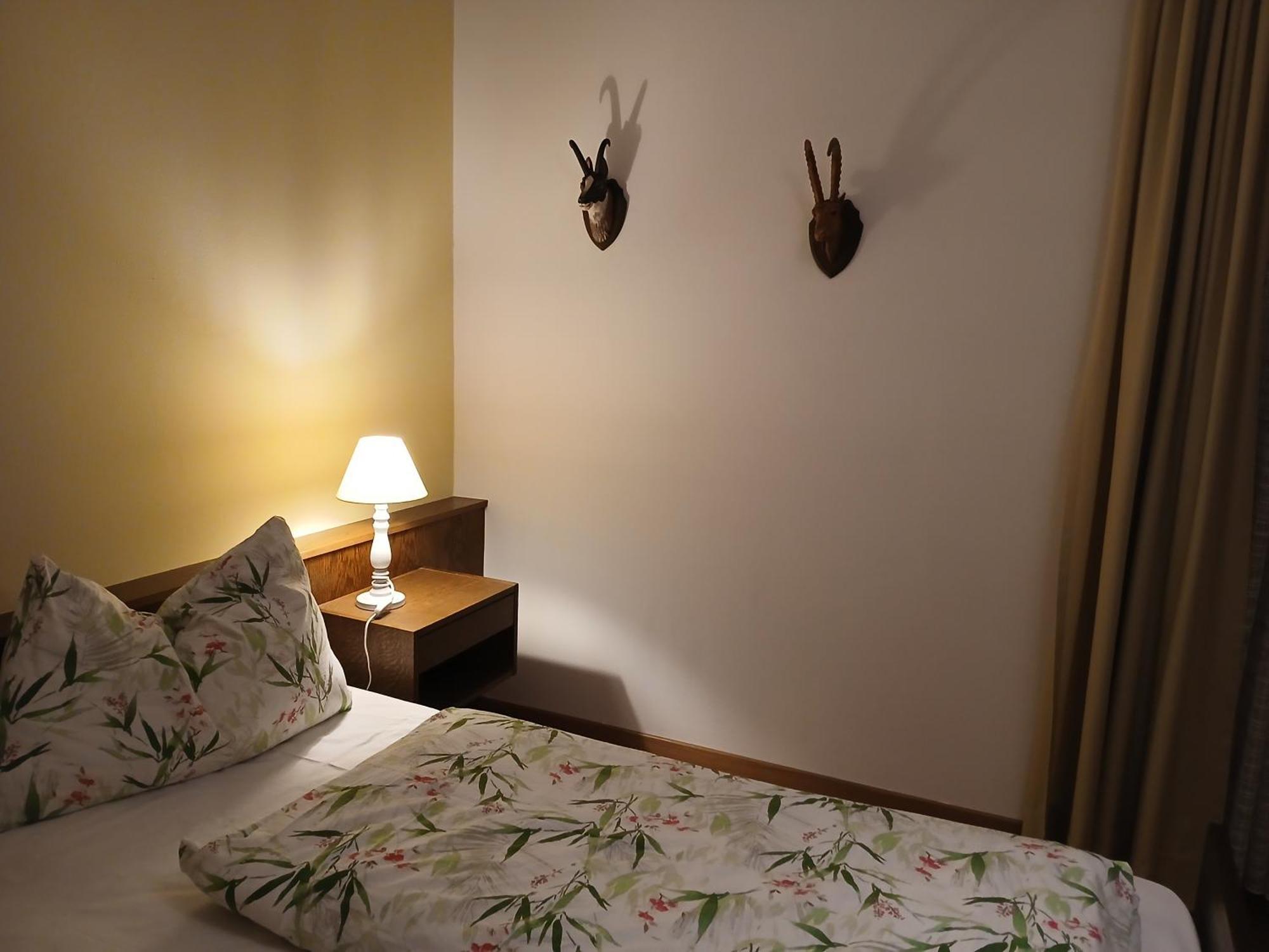 Apartment Lazzeri Dobbiaco Bagian luar foto